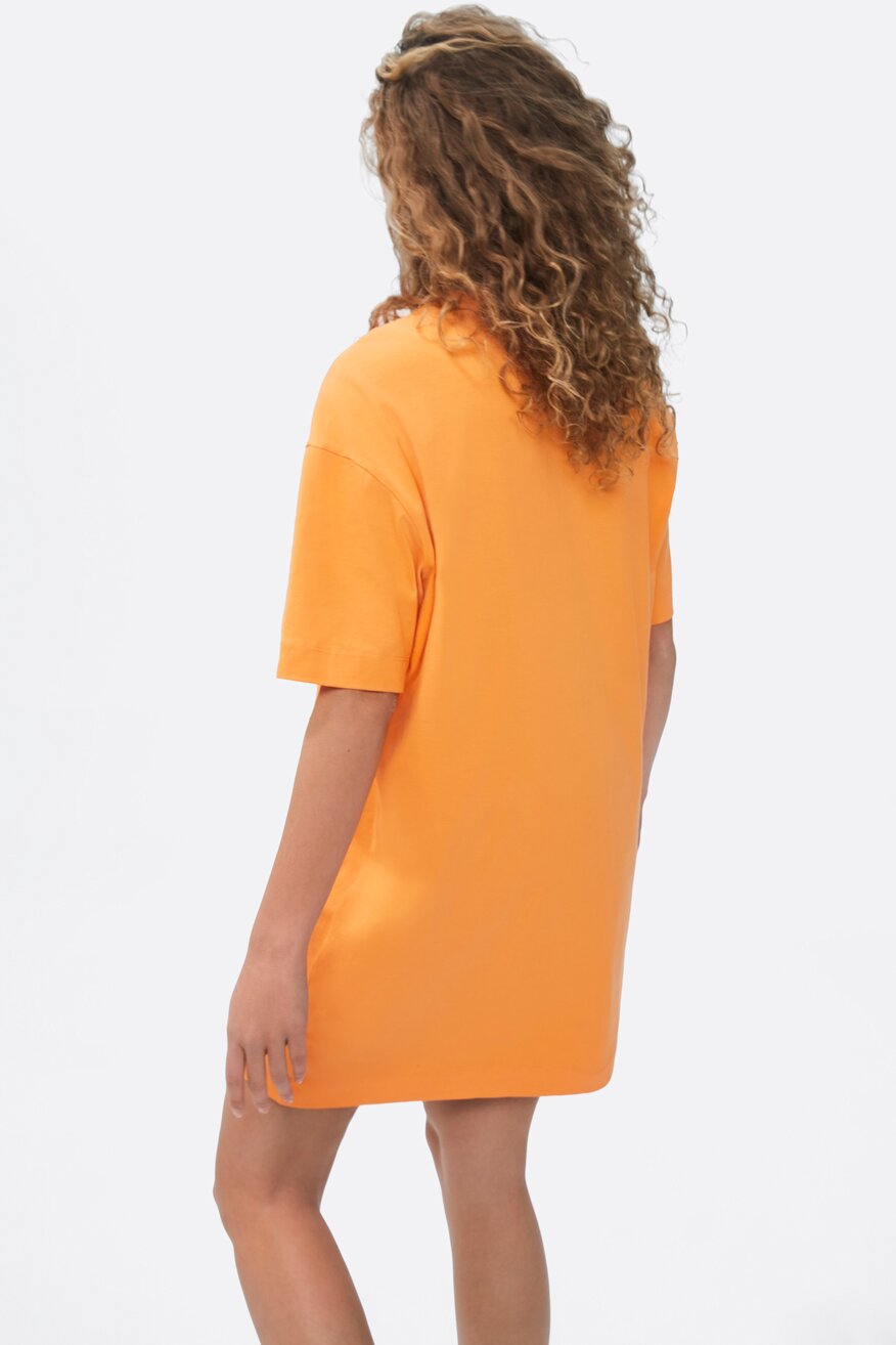 pomarańczowa sukienka t-shirt