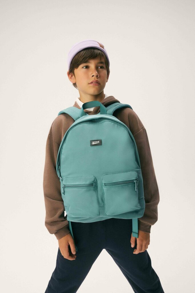 zielony plecak dla dziecka