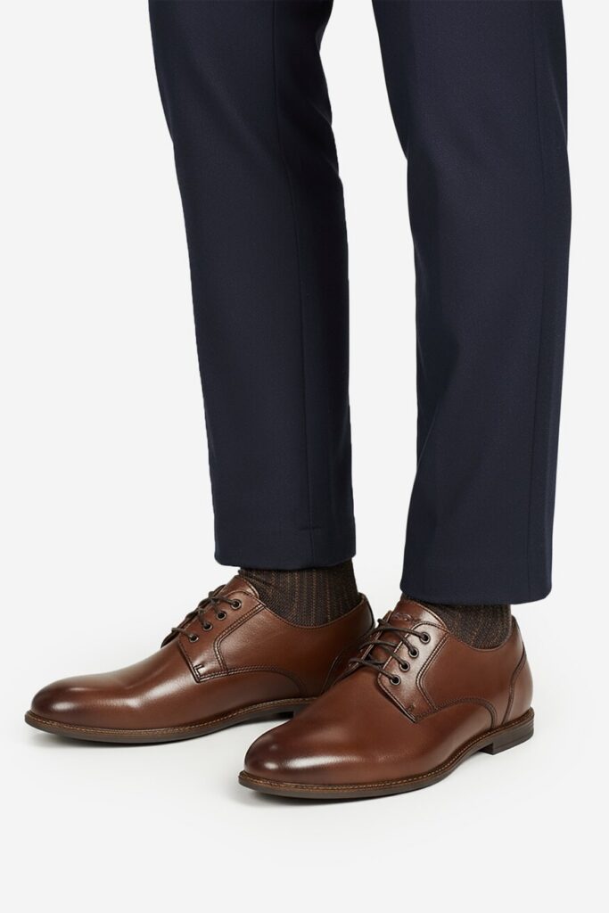 jakie buty do granatowego garnituru