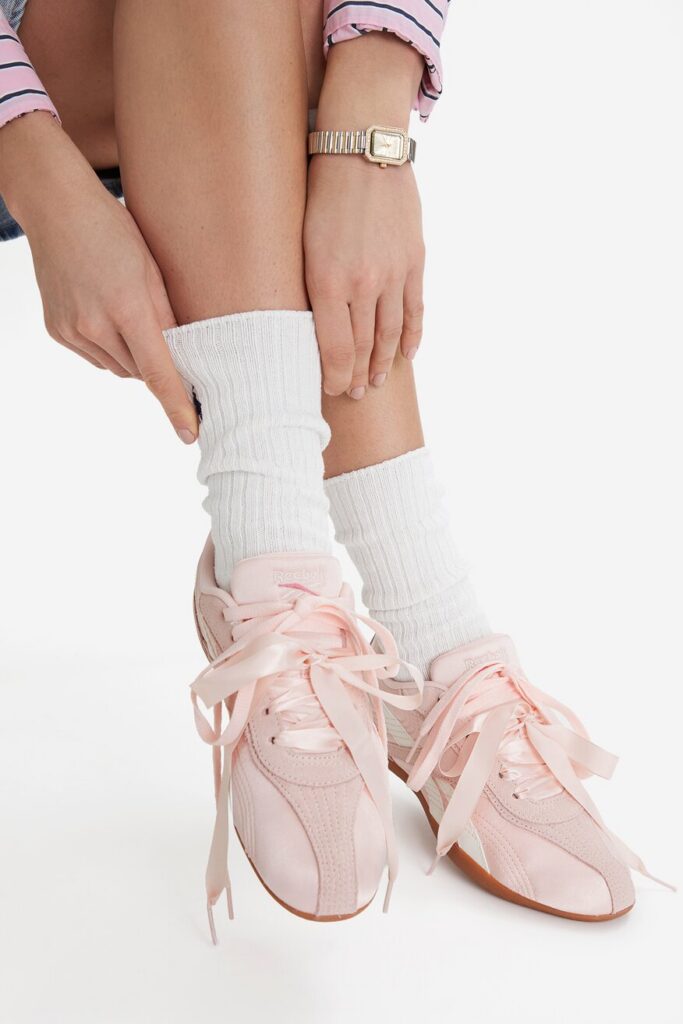 lekkie sneakersy na lato damskie