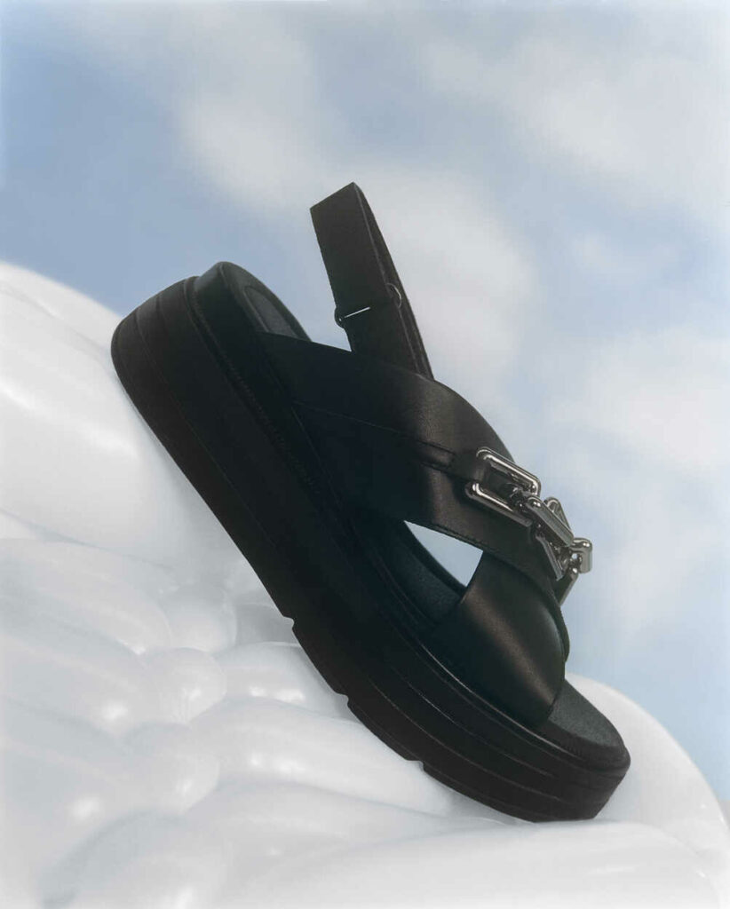 sandale negre pentru femei lasocki